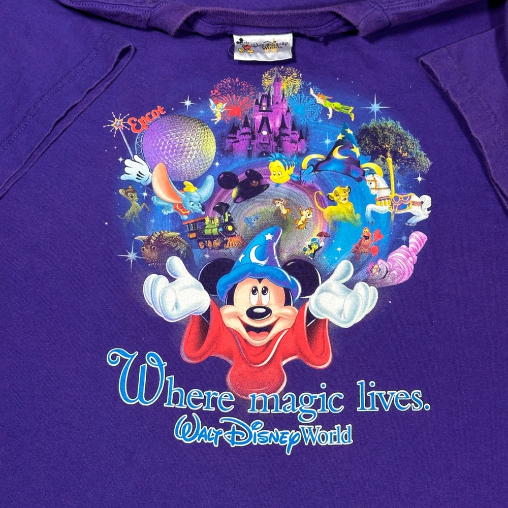 Vintage Walt Disney World Where Magic Lives Sorcerer Mickey Purple T-Shirt Men L